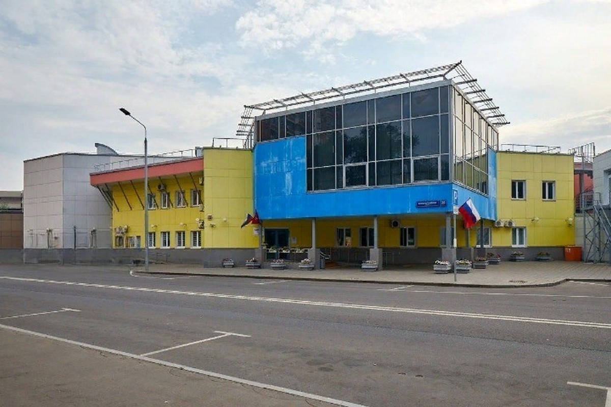 Ледовое поле крытое